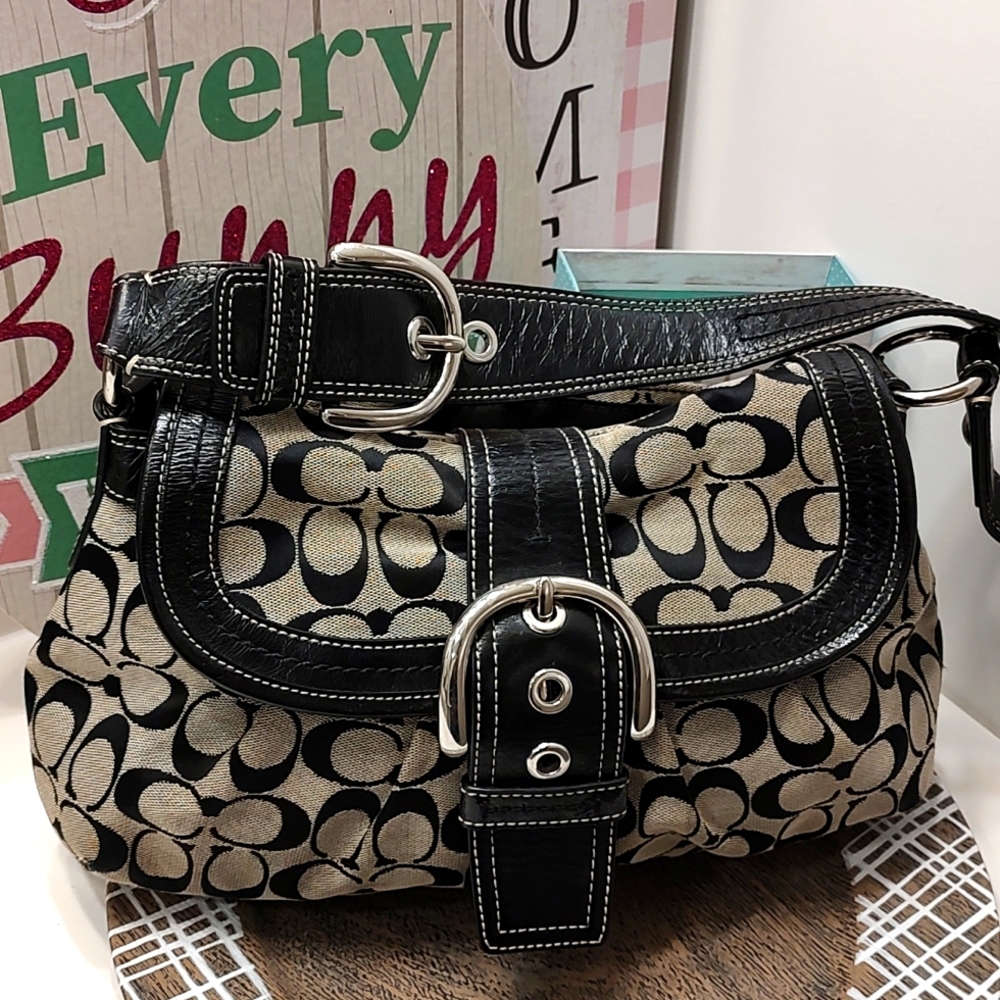 💣 GUC Coach #F15203 Signature Collection Soho Campbell Shoulder Buckle Bag, M